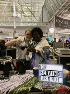 Atlas-trader Susan and Angele from Kalico Cooperative in Burundi sharing a cup of Burundi coffee.